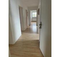 4 Zi. DG-Wohnung, zentral in Bensheim