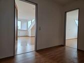 Foto - 2 Zimmer Dachgeschoßwohnung in Lage