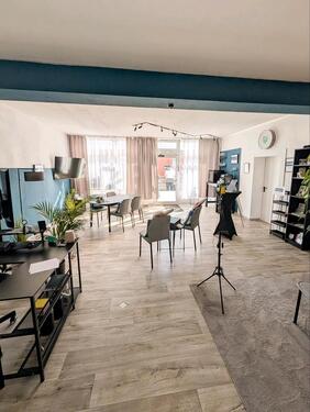 Foto - Büro-, Ladenfläche zu Vermieten