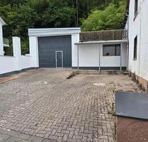Halle, Lager mit großem Sektionaltor zu vermieten - Zweibrücken