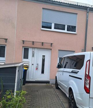 Foto - Gepflegtes Reihenmittelhaus - 340.000,00 EUR Kaufpreis,