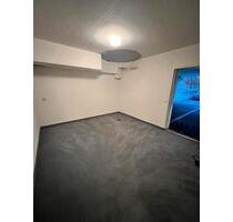 Lagerraum mit Strom und Heizung ab sofort - Stuttgart Zuffenhausen