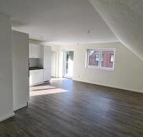 **ANFRAGESTOPP** 3-Zimmer-Wohnung im OG eines EFH mit Gartenstück - Bordesholm