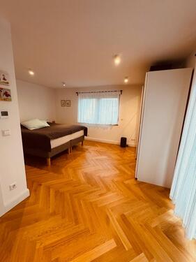 Foto - 5 Zimmer Mehrfamilienhaus, Wohnhaus in Nürtingen