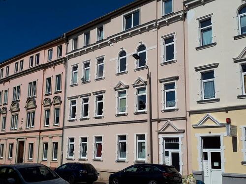  Familienwohnung