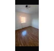 Zweizimmerwohnung Erzhausen - 1.000,00 EUR Kaltmiete, ca.  45,00 m² in Erzhausen (PLZ: 64390)