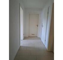 Helle 2 Zimmerwohnung mit Balkon, sofort bezugsfertig. - Leimen