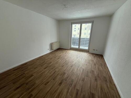 Foto - Vollständig renovierte 4-Zimmer-Wohnung mit Balkon 
