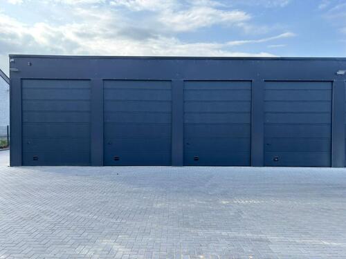 Foto - Neu! Videoüberwachte XXL Garage 