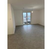 Neubauwohnung mit Garten und Tiefgaragenstellplatz in Schönefeld