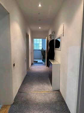 Foto - Eine 117 Quadratmeter große Wohnung steht zum Verkauf.