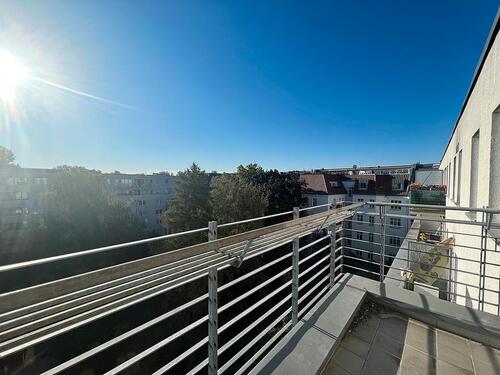 Foto - Als Kapitalanlage oder zur Eigennutzung! Gemütliche 2-Zimmer Dachgeschosswohnung mit 2 Terrassen