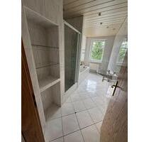 3 Zimmerwohnung mit Dusche und Badewanne, Parkplatz, Garten, Waschkeller - Chemnitz Borna-Heinersdorf