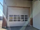 Foto - Halle Lagerhalle Abstellraum mit großem Rolltor