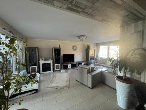 Foto - Bezaubernde Wohnung mit Tiefgaragenstellplatz und Wintergarten