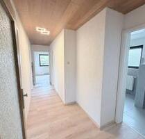 Helle 3-Zimmer-Wohnung mit Süd-Balkon in ruhiger Lage – saniertes - Crailsheim