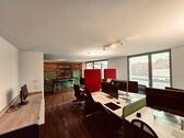 Foto - Lichtdurchflutete Büroflächen und ergonomische Arbeitsplätze - All-in-Miete