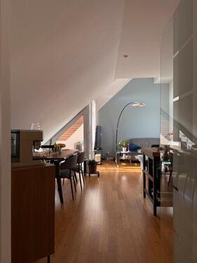 Foto - Moderne 2,5-Zimmer-Dachgeschosswohnung mit Südbalkon in Wiesdorf