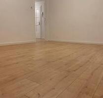 3 Zimmer,Küche,Bad,Seperaten Wc in Schwetzingen zur Vermietung - Mannheim Gartenstadt