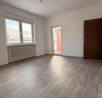 2-ZKB-EG-Wohnung in Homburg-Erbach, provisionsfrei zu vermieten 2-ZKB-EG-Wohnung in Homburg-Erbach, provisionsfrei zu vermieten