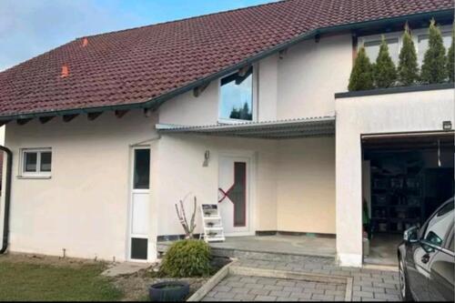 Foto - 2.5 Zimmer Dachgeschoßwohnung in Lonsee