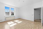 Foto - Helle 4-Raum-Wohnung mit Stellplatz in Dresden-Cotta!