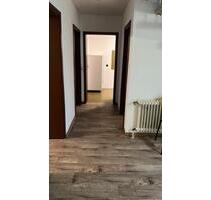 Einamilienhaus Zur Miete - 1.200,00&nbsp;EUR Kaltmiete, ca.&nbsp; 100,00&nbsp;m&sup2; in Steinheim an der Murr (PLZ: 71711)