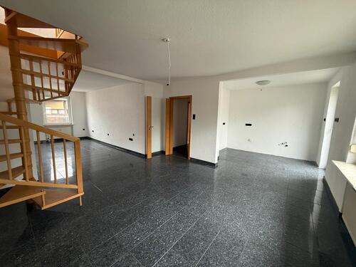 Foto - 6 Zimmer Etagenwohnung in Hessisch Lichtenau