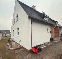 Kernsaniertes Doppelhaushälfte - 398.000,00 EUR Kaufpreis, in Gundelfingen an der Donau (PLZ: 89423)