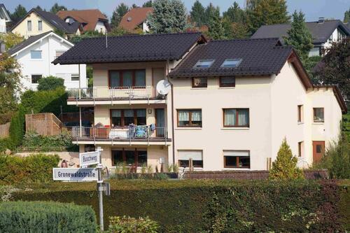 Foto - 2 Zimmer KDB Einliegerwohnung in 1 Familienhaus