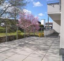 Sonnenverwöhnte 4-Zi.-Wohnung mit grosser TerrasseBalkon - Aldingen