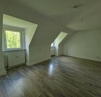 Zuhause ist: Ihr Rückzugsort unterm Dach – 3 Zimmer in Werdohl-Königsburg