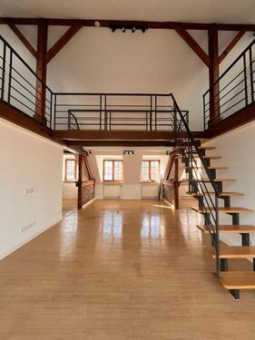 Foto - Charmante Dachgeschosswohnung mit Balkon, Warmmiete
