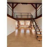 Charmante Dachgeschosswohnung mit Balkon, Warmmiete - Kalkar