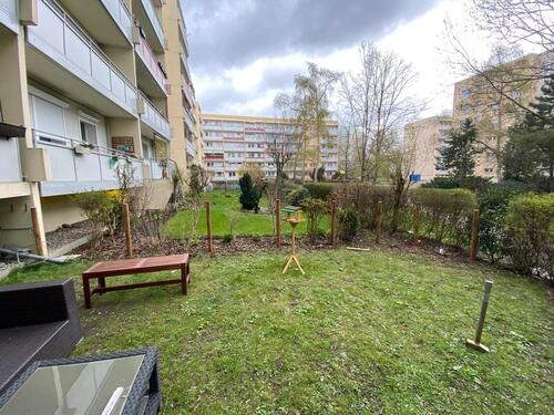 Foto - 3-Zimmer-Wohnung mit Balkon und kleinem Garten