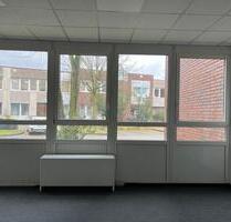 Helles Büro Gewerberaum in Köln-Ossendorf zu vermieten
