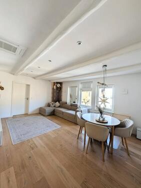 Foto - Provisionsfrei: 92qm Wohnung, 4 Zimmern im Östlichen Ringgebiet