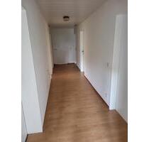 Helle 4 Zimmer Wohnung in ruhiger Lage - Bad Salzuflen