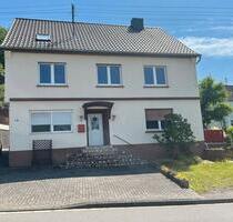Großzügiges Wohnhaus, in 57539 Oppertsau von privat zu verkaufen - Windeck
