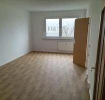 Ich vermiete 2-Zimmerwohnung ( 2-х комнатную квартиру) - Berlin Marzahn-Hellersdorf