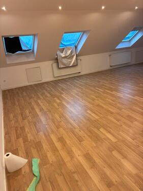 Foto - Helle 1-Zimmer Dachgeschosswohnung in Harheim