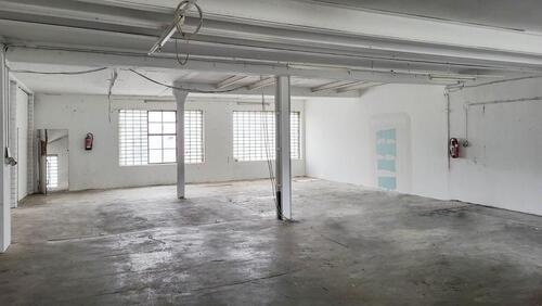 Foto - Multifunktionales Gewerbeobjekt (BüroProduktionLager)