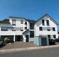 Helle, barierefreie 4 Zimmer-DG-Wohnung in Büttelborn