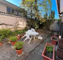 2 Zimmerwohnung mit Sitzplatz im Freien - Karlsruhe Mühlburg