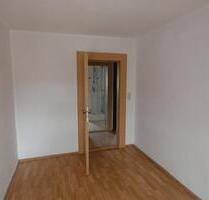 Einraumwohnung - 260,00&nbsp;EUR Kaltmiete, ca.&nbsp; 36,00&nbsp;m&sup2; in Saalfeld (Saale) (PLZ: 07318)