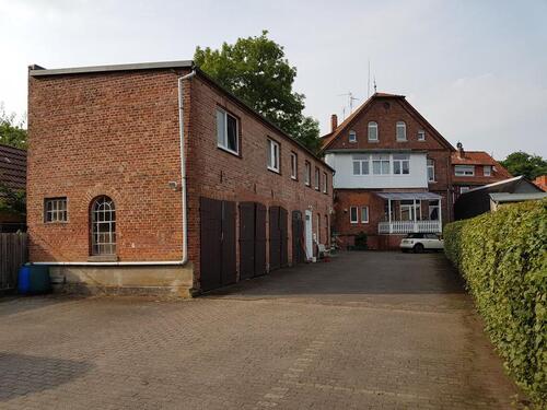 Foto - Zentral gelegene und großzügige Wohnung in ruhiger Wohnanlage