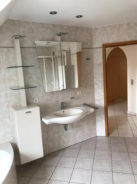 Foto - Traumhafte 4-Zimmer Wohnung in ruhiger Lage direkt am Wald