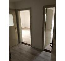 Helle 2 12 Zimmerwohnung zu vermieten - Uffenheim