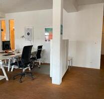 Bürofläche in wunderschönem Loftbüro in Ehrenfeld - All-in-Miete - Köln