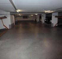 Tiefgaragenstellplatz - 60,00 EUR Miete, in München (PLZ: 80809) Am Riesenfeld